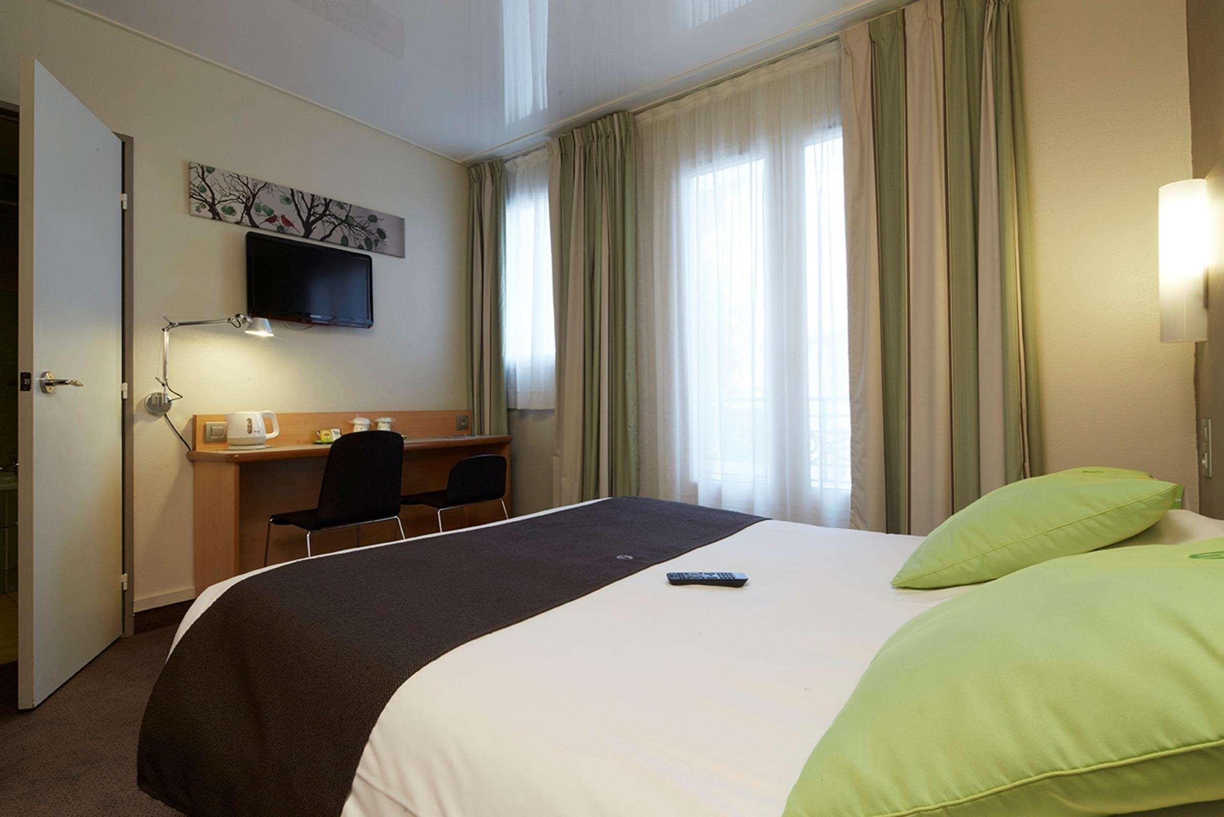 Hotel Campanile Paris 14 - Maine Montparnasse Esterno foto