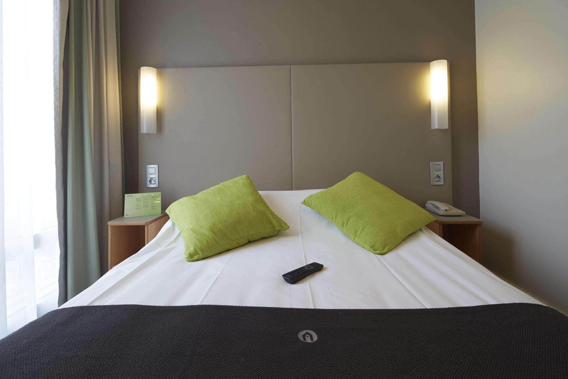 Hotel Campanile Paris 14 - Maine Montparnasse Esterno foto