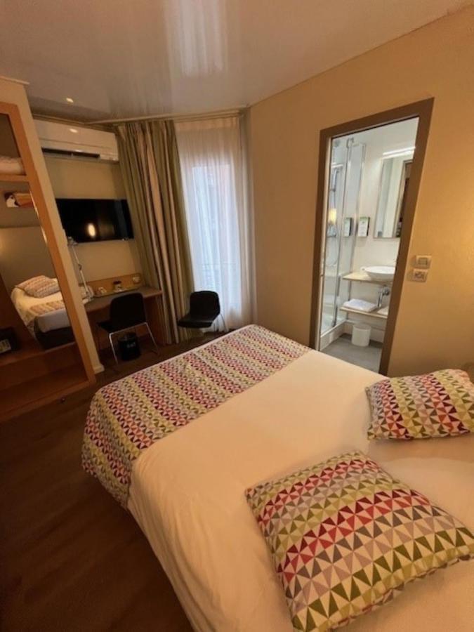 Hotel Campanile Paris 14 - Maine Montparnasse Esterno foto