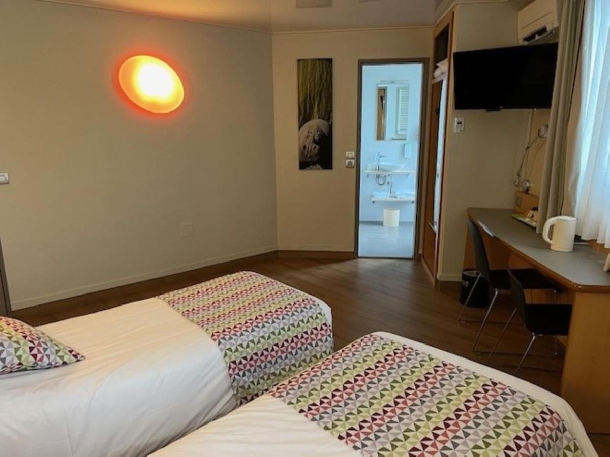 Hotel Campanile Paris 14 - Maine Montparnasse Esterno foto